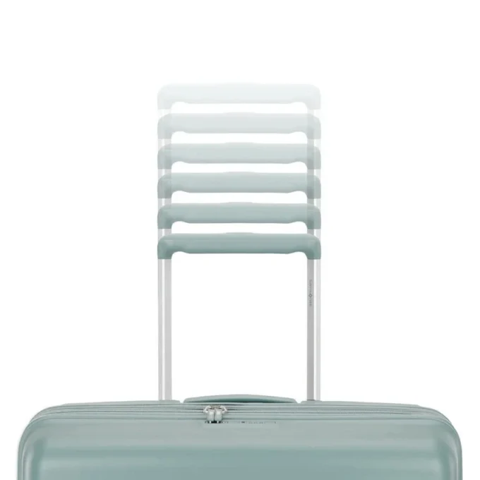 Elevation™ Plus hardside medium glider™ Elevation™ Plus hardside medium glider™