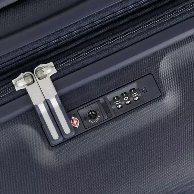 Elevation™ Plus elevation™ plus hardside stor spinner
